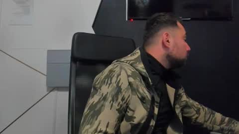 DuncanStone online show from January 7, 5:45 am