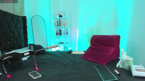 Duriel online show from September 28, 10:52 pm