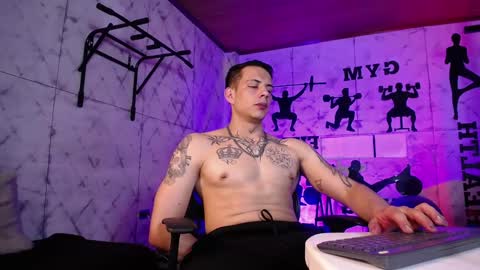 Dustin Sonne online show from February 4, 6:41 am