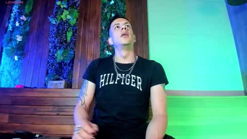 Dustin Sonne online show from December 17, 3:58 am