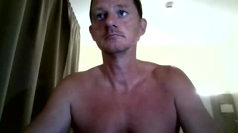 Snapshot of dutchwanker123 chatting on February 18, 9:54 am dutchwanker123 online show from February 18, 9:54 am