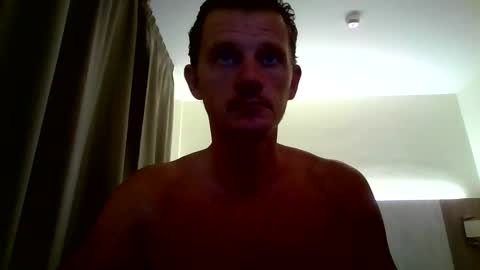 Snapshot of dutchwanker123 chatting on December 6, 2:28 pm dutchwanker123 online show from December 6, 2:28 pm