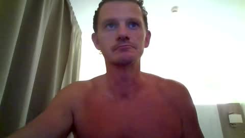 Snapshot of dutchwanker123 chatting on December 9, 3:45 pm dutchwanker123 online show from December 9, 3:45 pm