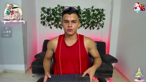 Snapshot of dwayne_brown chatting on December 22, 10:58 pm dwayne_brown online show from December 22, 10:58 pm