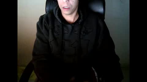 Snapshot of dwaynejamesjackson chatting on February 1, 12:07 am dwaynejamesjackson online show from February 1, 12:07 am