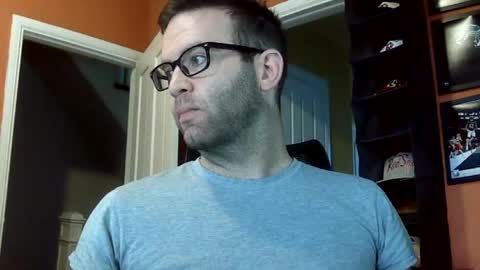 dweav240 online show from July 20, 1:02 pm
