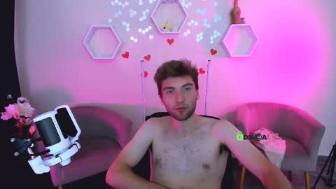 Snapshot of dylan_bold chatting on September 28, 4:27 pm dylan_bold online show from September 28, 4:27 pm