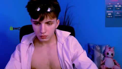 dylan_bold online show from November 9, 9:41 pm