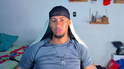 Dylan online show from April 2, 2:53 am