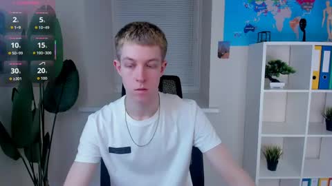 Dylan online show from March 22, 12:43 pm