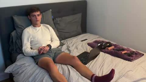 dylanfruits online show from September 12, 1:05 am