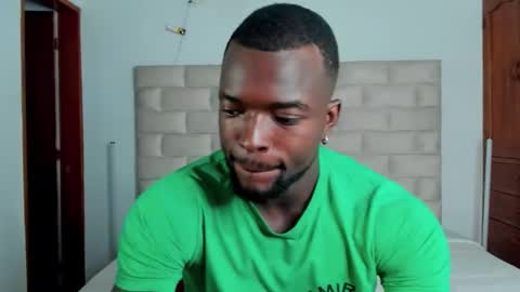 Dylan Taylor online show from December 13, 8:37 pm