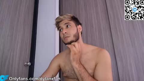 Snapshot of dylanxfun chatting on October 3, 7:41 pm dylanxfun online show from October 3, 7:41 pm