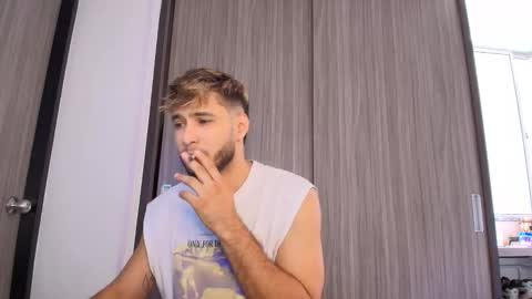 dylanxfun online show from October 17, 9:19 pm