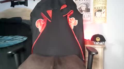 TWITTER   INSTAGRAM    easybreezy20   ONLINE 1230 AM TO 7AM online show from February 8, 8:42 am