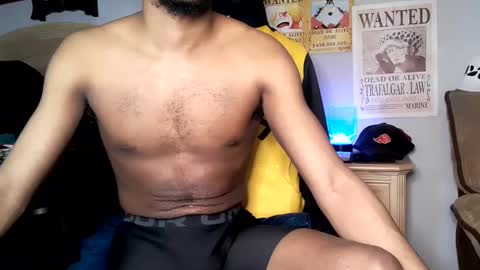 Snapshot of easybreezy20 chatting on March 5, 7:16 am TWITTER INSTAGRAM easybreezy20 ONLINE 1230 AM TO 7AM online show from March 5, 7:16 am