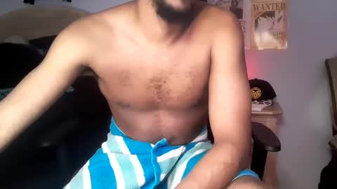 Snapshot of easybreezy20 chatting on September 10, 6:34 am TWITTER INSTAGRAM easybreezy20 ONLINE 1230 AM TO 7AM online show from September 10, 6:34 am