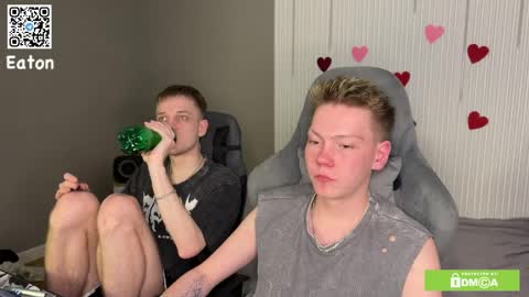 eaton_ online show from March 28, 4:18 pm