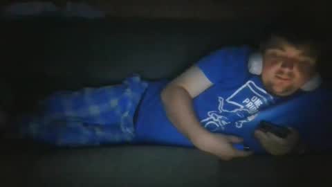 Eazyb91 online show from April 3, 3:36 am