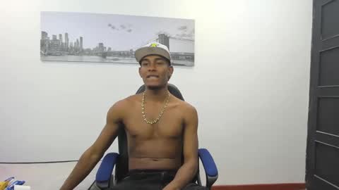 ebons_sexy online show from December 25, 5:48 am