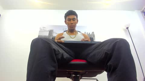ebons_sexy online show from January 3, 7:07 pm