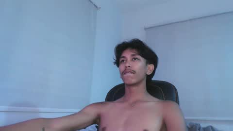 ebony_fuckboy online show from October 29, 8:23 pm