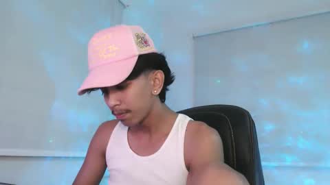 ebony_fuckboy online show from November 5, 8:33 pm