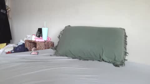 eddieadams1990 online show from March 12, 12:15 pm