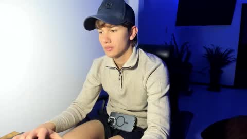 Edecio Cardenas online show from October 7, 10:58 pm