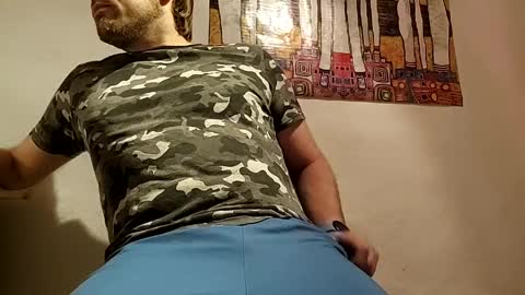 edgy_veggy online show from June 7, 1:01 am