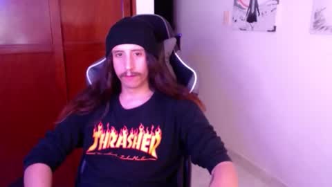 edward_chann online show from October 22, 11:19 pm