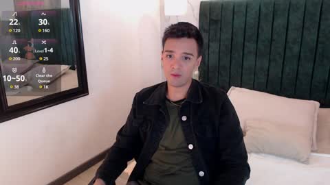 Snapshot of edward_maxx chatting on January 4, 3:18 am Eduardo online show from January 4, 3:18 am