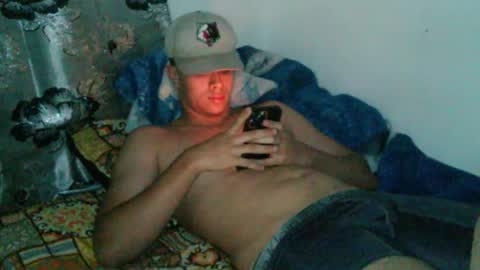 edwisalvatore online show from December 19, 6:34 am