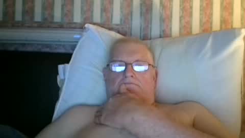 eketman1964 online show from October 10, 11:19 pm