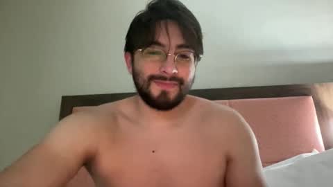 el bonbon rico online show from April 10, 3:57 am