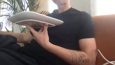 MrE online show from September 22, 10:26 am