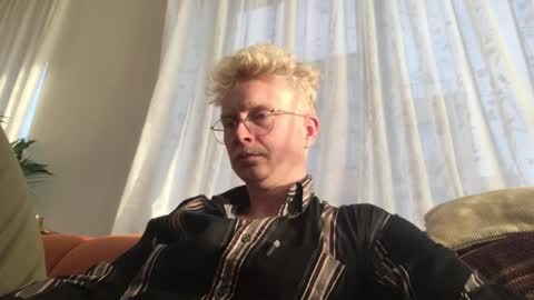 MrE online show from January 12, 2:52 pm