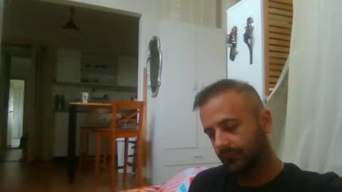 daniel18cmx online show from January 19, 2:25 am