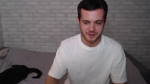 Alex online show from October 12, 4:45 pm