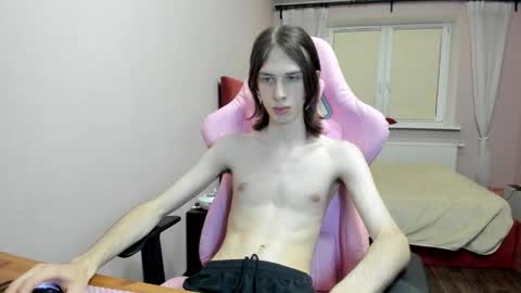 Snapshot of eleganc3 chatting on September 18, 9:39 pm eleganc3 online show from September 18, 9:39 pm