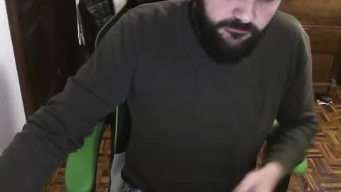 Snapshot of elgringo_112 chatting on January 9, 11:36 am el gringo online show from January 9, 11:36 am