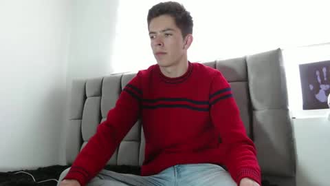 Elian online show from February 5, 7:10 pm