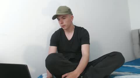 Elian online show from December 20, 7:43 pm