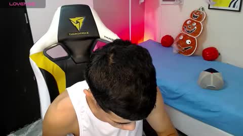 bby-santy online show from October 17, 8:24 pm