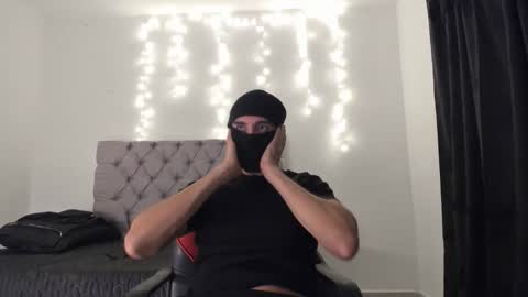 elio_dicaprio online show from December 2, 1:20 am