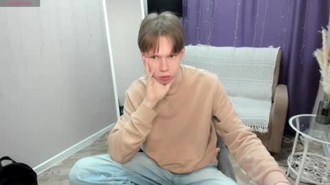 eliotmars online show from June 3, 11:01 am