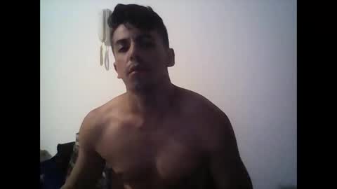 Snapshot of elirodd chatting on February 6, 3:37 am Rod online show from February 6, 3:37 am