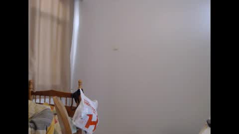 elis online show from November 24, 11:11 am