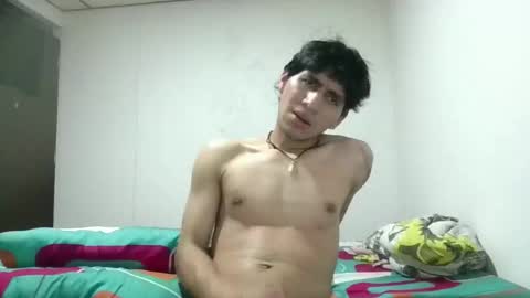 elliotazert online show from February 3, 6:22 am