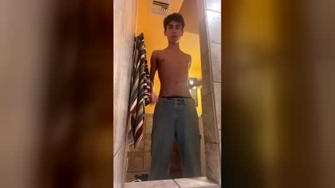 elmer_777 online show from January 6, 4:49 am